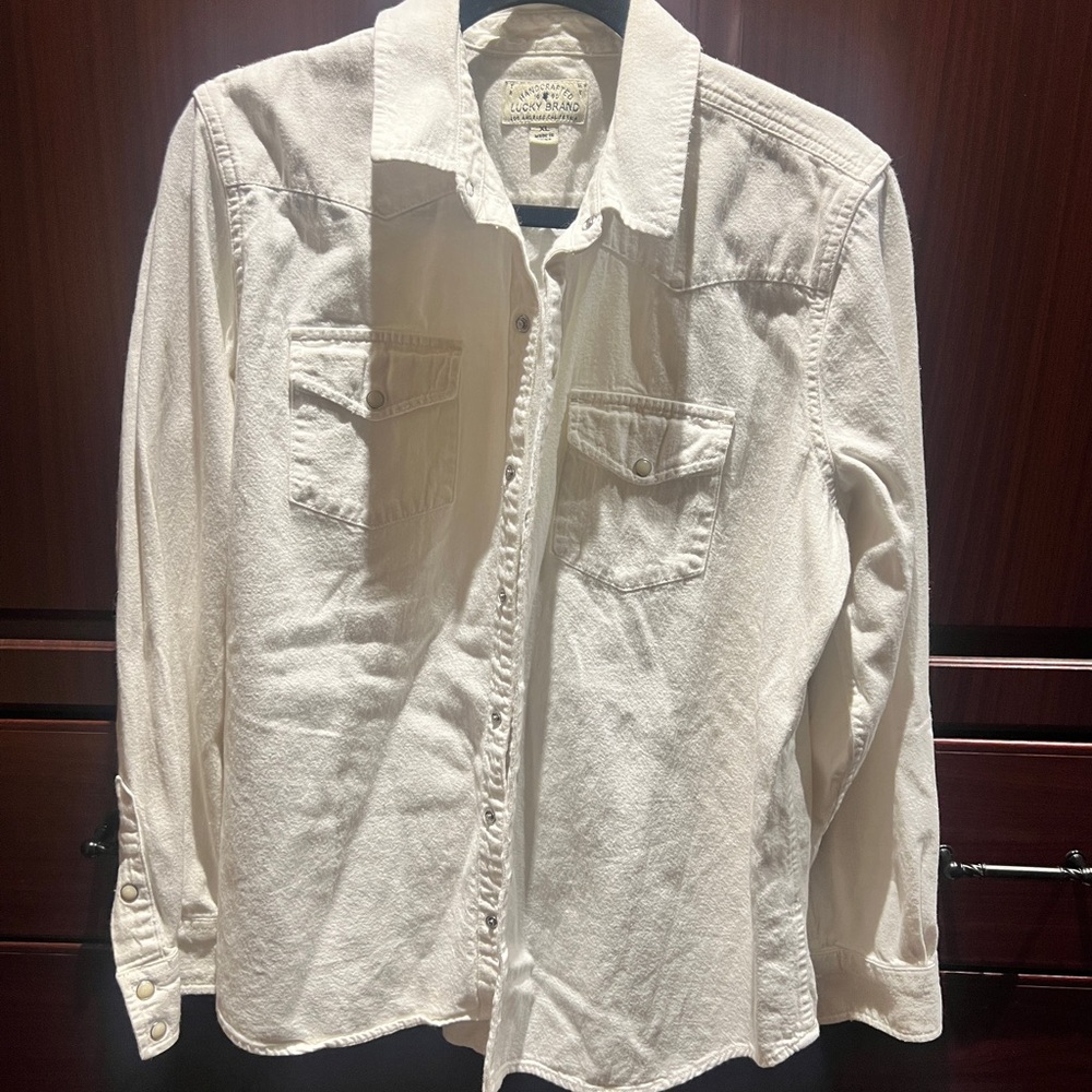 LUCKY Brand xl white denim button down long sleeves